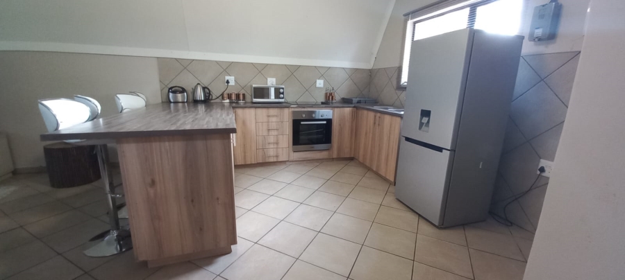 To Let 3 Bedroom Property for Rent in Loch Athlone Free State